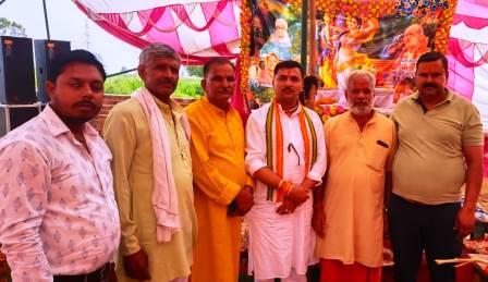 सिकंदराराऊ : मथुरापुर में सात दिवसीय श्रीमद्भागवत कथा महोत्सव का भव्य समापन