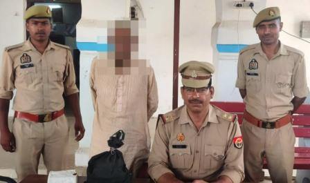 अवैध देशी शराब के साथ एक अभियुक्त गिरफ्तार