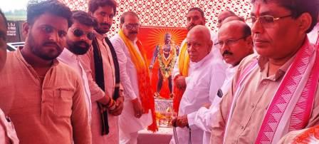 सिकंदराराऊ में धूमधाम से मनाई गई वीर शिरोमणि ठाकुर धीर सिंह पुंढीर की जयंती