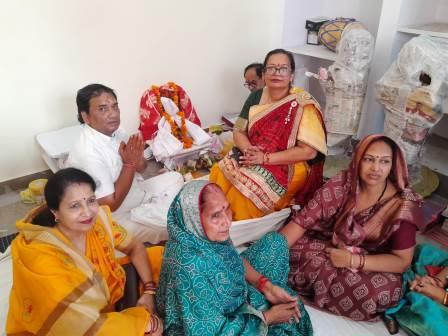 सादाबाद : श्रीराम परिवार प्राण प्रतिष्ठा उत्सव शुरू, मंदिर परिसर में विधि विधान से गणेश पूजन के साथ हुई कलश स्थापना