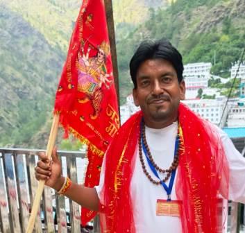 पुरदिल नगर : 45 दिवसीय पदयात्रा के बाद माता वैष्णो देवी के दरबार पहुंचे, अब अमरनाथ धाम की ओर बढ़े कदम