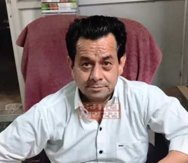 हाथरस के प्रमुख स्टेशनरी व्यवसायी ने फांसी लगाकर की आत्महत्या, पुलिस जांच में जुटी