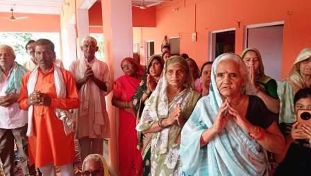 हसायन : दिव्य योग कला मंदिर में गुप्त नवरात्र पर हुआ भव्य सत्संग, कलाधर जी महाराज ने बताया प्रभु भक्ति का महत्व