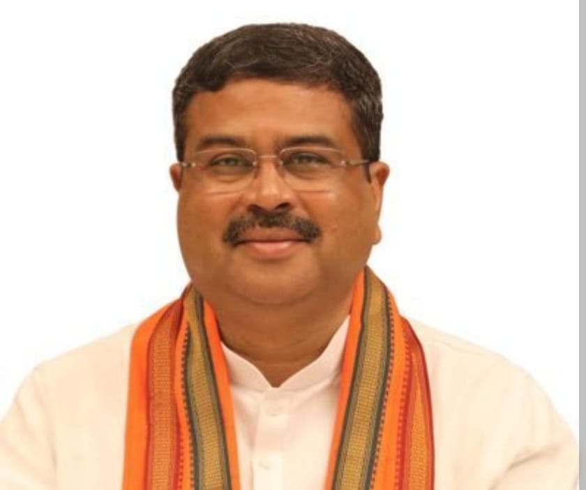 NEET पेपर लीक विवाद: केंद्रीय शिक्षा मंत्री धर्मेंद्र प्रधान ने दिया इस्तीफा, PM मोदी को भेजा पत्र
