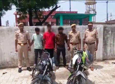 सादाबाद : पुलिस के हत्थे चढ़े तीन शातिर वाहन चोर,गश्त के दौरान पकड़े गए, पूछताछ में चोरी की घटनाओं का खुलासा