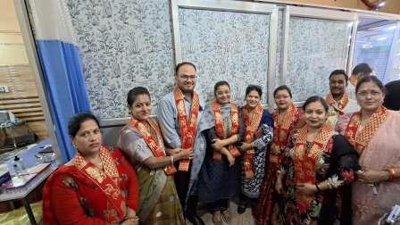 डॉक्टर्स डे पर चिकित्सक का हुआ सम्मान, जायंट्स ग्रुप ऑफ हाथरस डायमंड ने किया अभिनंदन
