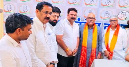 लखनऊ में कांग्रेस जिलाध्यक्षों की बैठक, 2027 विधानसभा चुनाव की तैयारियों को लेकर हुआ मंथन