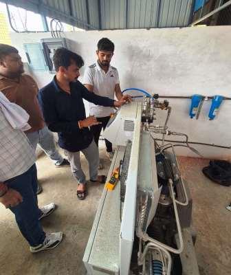स्वास्थ्य सेवाओं को मिली नई मजबूती, जिला अस्पताल में शुरू हुई ऑक्सीजन सिलेंडर रिफिलिंग व्यवस्था