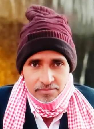 सादाबाद : आवारा सांड के हमले में किसान की मौत, खेत से सांड को भगाते समय बोला हमला, कई बार किसान को जमीन पर पटका