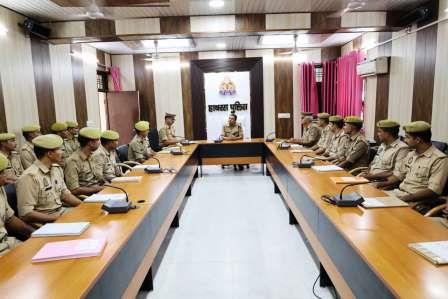 दो माह का व्यवहारिक प्रशिक्षण पूरा होने पर पुलिस अधीक्षक ने किया निरीक्षण, रिक्रूट आरक्षियों को दिए आवश्यक दिशा-निर्देश