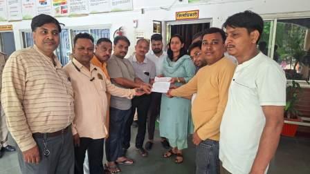 सलेमपुर औद्योगिक क्षेत्र में स्थानीय उद्यमियों को मिले प्राथमिकता, व्यापार मंडल ने मुख्यमंत्री को भेजा ज्ञापन