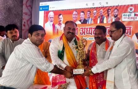 सिकन्दराराऊ में भाजपा का बूथ अध्यक्ष सम्मेलन, संगठन मजबूती और चुनावी रणनीति पर मंथन
