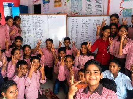 सादाबाद : अंताक्षरी प्रतियोगिता में बच्चों ने दिखाई प्रतिभा, पूर्व माध्यमिक विद्यालय मीरपुर में प्रतियोगिता में दो टीमें रही बराबरी पर