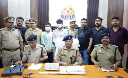 हनुमान टीला बाबा हत्याकांड सहित तीन वारदातों का पर्दाफाश, एक ही गैंग ने की थी बाबा की हत्या, डाकघर चोरी और बैंक सेंधमारी, चंदे के लालच में की बाबा की हत्या, फिर डाकघर और बैंक को बनाया निशाना, दो गिरफ्तार