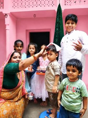 हसायन : भाई बहन के प्रेम स्नेहपूर्ण पवित्र बंधन का पर्व साकार रूप में उभरा