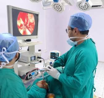 हाथरस में डॉ. रोहित ने 500 से अधिक कान की सर्जरी सफलतापूर्वक की
