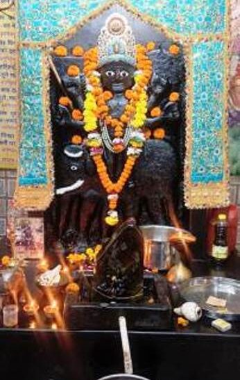 शनिवार (08/08/26) दर्शन श्री शनिदेव जी महाराज, चूना वाला डंडा सादाबाद गेट हाथरस