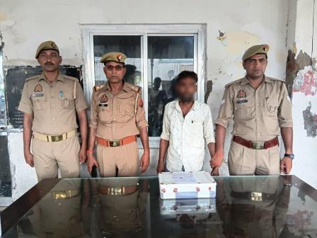 अवैध तमंचा और कारतूस के साथ आरोपी गिरफ्तार, दो पुराने मुकदमे भी दर्ज