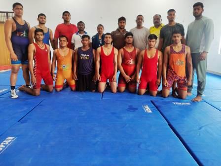सब-जूनियर बालक कुश्ती प्रतियोगिता के लिए जिला स्तरीय चयन ट्रायल संपन्न, 12 पहलवान मंडल स्तर पर दिखाएंगे दमखम