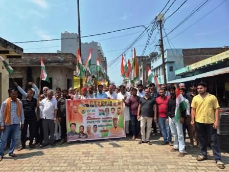 पुरदिलनगर : आजादी के पर्व पर निकली तिरंगा यात्रा, भारत माता के जयकारों से गूंजा कस्बा