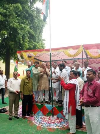 श्री अक्रूर इंटर कॉलेज में धूमधाम से मनाया गया 80वां स्वतंत्रता दिवस