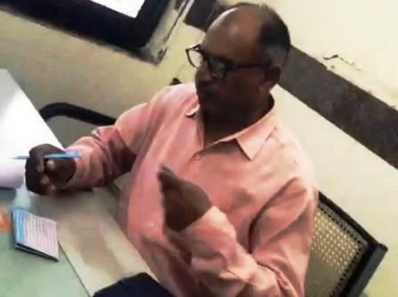 वायरल वीडियो के बाद हाथरस रोडवेज के संविदा केंद्र प्रभारी पर विभागीय जांच, जांच पूरी होने तक कार्य से वंचित