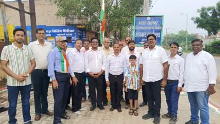 आयकर कार्यालय में धूमधाम से मनाया गया स्वतंत्रता दिवस, आयकर अधिकारी ने किया ध्वजारोहण