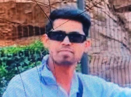 सिकन्दराराऊ रोड पर दर्दनाक हादसा, ट्रक की टक्कर से बाइक सवार एमआर की मौत