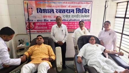 दादी प्रकाशमणी की 19वीं पुण्य स्मृति पर रक्तदान शिविर आयोजित
