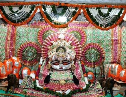 सोमवार (24 /08/2026) दर्शन माँ चामुंडा देवी , चावड गेट हाथरस