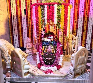 श्री गोपेश्वर महादेव मंदिर में भगवान शिव का भांग से मनमोहक श्रृंगार, उमड़ा श्रद्धालुओं का सैलाब