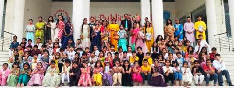 दून स्कूल में कृष्ण जन्माष्टमी एवं रक्षाबंधन की दो दिवसीय विशेष सभाओं का भव्य आयोजन