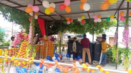 हसायन : जन्माष्टमी को लेकर हसायन में उत्साह, मंदिरों में सज रहीं भव्य झांकियां