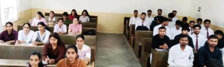 जागरूकता सत्र में विद्यार्थियों को मिले वित्तीय साक्षरता के गुर