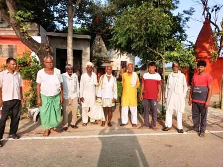 हसायन : देवालय परिसर में बने चार देवी देवताओ के मंदिर से चोरी हुए चार पीतल के घंटे