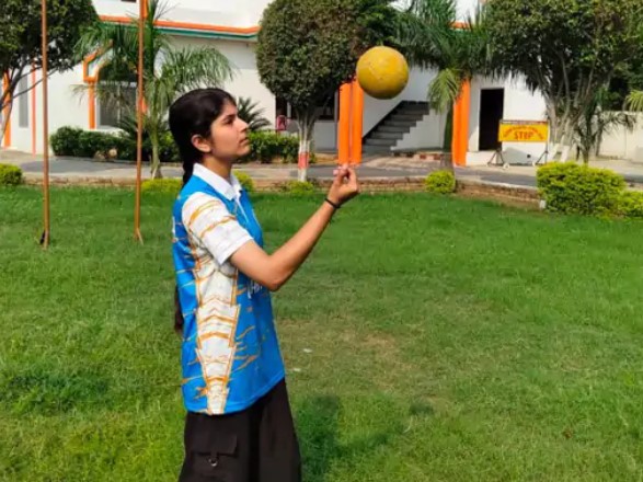 सासनी की बेटी मेघना चौधरी का भारतीय ड्यूबॉल टीम में चयन, बांग्लादेश के खिलाफ खेलेगी सीरीज