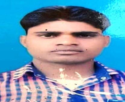कोसी कलां के पास सड़क हादसे में सठिया के युवक की मौत, गांव में गमगीन माहौल में हुआ अंतिम संस्कार