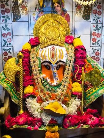 बुधवार (02/09/26) दर्शन श्री गणेश जी महाराज हरीपर्वत, तरफरा रोड हाथरस