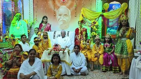 ब्रह्माकुमारीज तपस्या धाम में हर्षोल्लास से मनाई श्रीकृष्ण जन्माष्टमी, राधा-कृष्ण के स्वरूपों ने मोहा मन
