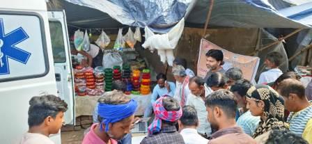 सिकन्दराराऊ में श्रमिकों के लिए स्वास्थ्य एवं आयुष्मान कार्ड शिविर, 115 मरीजों का उपचार; 10 आयुष्मान कार्ड बनाए