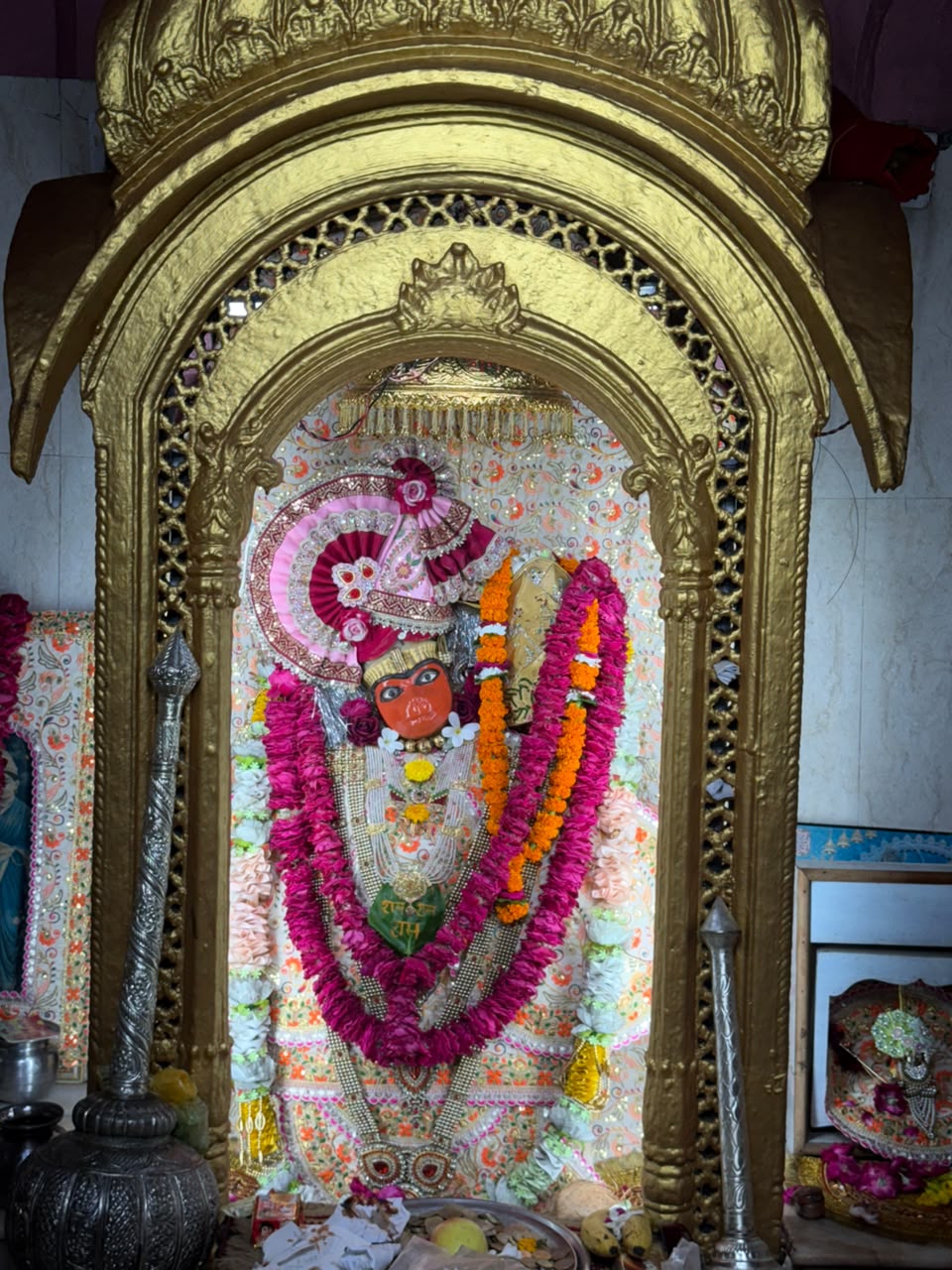शनिवार (12/09/26) दर्शन श्री हनुमान जी महाराज, नवग्रह मंदिर हाथरस