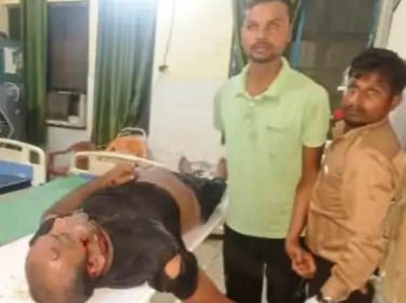 सासनी : अज्ञात वाहन की टक्कर से दिल्ली के युवक की मौत, ननिहाल आया था घूमने