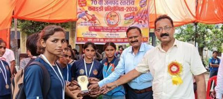 जनपद स्तरीय कबड्डी प्रतियोगिता में सिकंदराराऊ का दबदबा, छह में चार वर्गों में हासिल की जीत, मलखान सिंह इंटर कॉलेज ठूलई में हुई प्रतियोगिता, 30 सितंबर को मंडलीय प्रतियोगिता में कासगंज जाएंगी चयनित टीमें