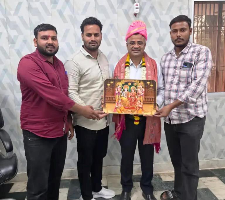 सादाबाद : राम बारात के संयोजक बने धर्मेंद्र गौतम, श्री रामलीला उत्सव के दौरान कस्बे में निकलेगी भव्य राम बारात