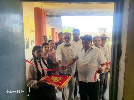 ‘मेरे सपनों का भारत’ में विद्यार्थियों ने दिखाई प्रतिभा, विजेताओं को किया सम्मानित