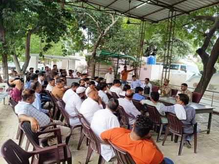 ऑपरेशन क्लीन के तहत 11 वाहनों की नीलामी, 4.26 लाख रुपये की लगी बोली