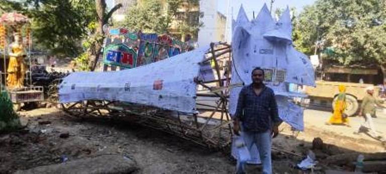 हसायन : प्राचीन दशानंन श्री लंकापति रावण मेला को नही मिल पाई स्थाई जमीन, जमीन के अभाव में इधर उधर भटक रहा दशानंन श्री लंकापति रावण मेला