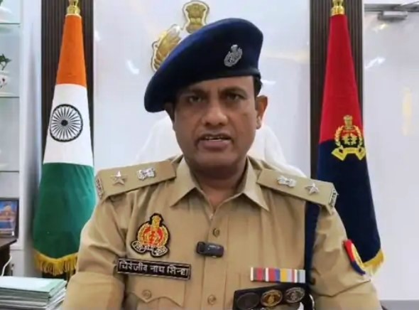 हाथरस में 10 पुलिसकर्मियों के कार्यक्षेत्र बदले, चौकी प्रभारियों का भी हुआ तबादला