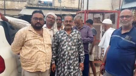सिकन्दराराऊ : आरओ प्लांट के लिए कुआं तोड़े जाने की सूचना पर भड़का आक्रोश, मौके पर पहुंची पुलिस