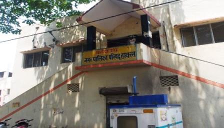 हाथरस शहर की बदलेगी तस्वीर! नगर पालिका के प्रस्ताव में 2.65 करोड़ के काम शामिल, बोर्ड की मंजूरी का इंतजारअस्पताल के पीछे बनेगा सीसी मार्ग और चहारदीवारी